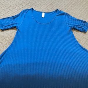 LuLaRoe Royal Blue Ribbed Perfect T. Medium